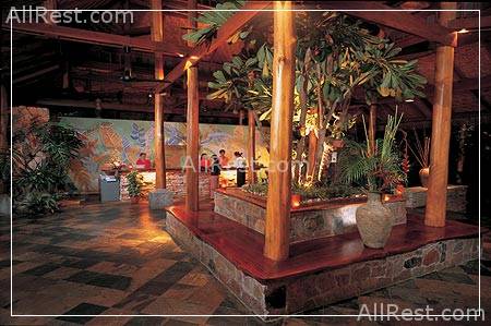Coral Bay Resort 5
